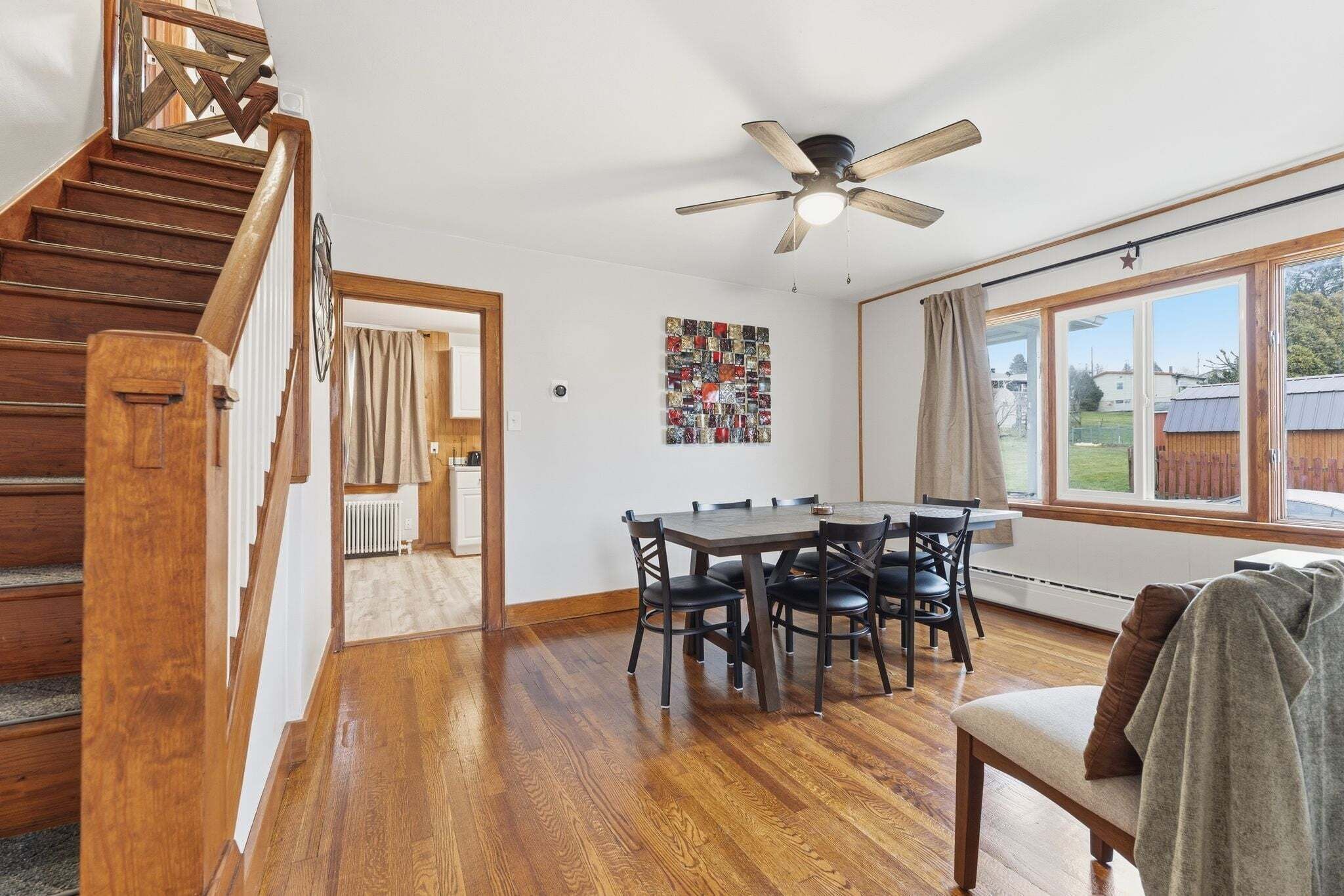 House, 2 Bedrooms | Tempat makan