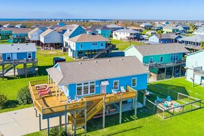 House, 3 Bedrooms | Exterior - Toes In The Sand 3 Bedroom Home (Port Bolivar)