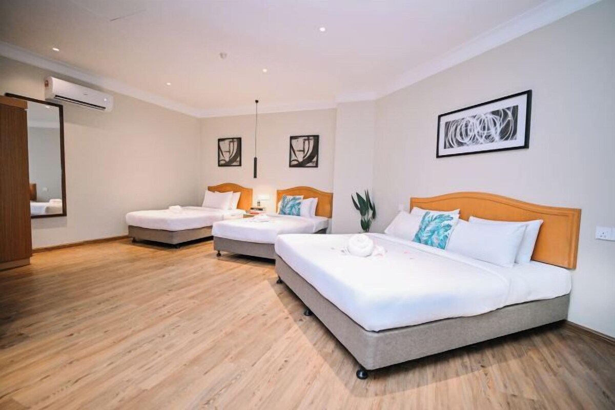 Standard Quadruple Room