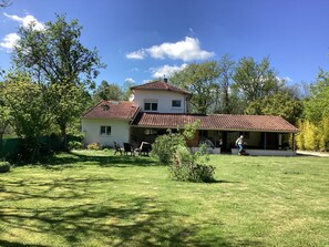Extérieur