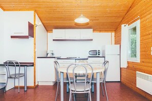 High chair - Getaway Near Monclar Lake With Pool (Monclar-de-Quercy)