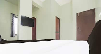 Hotel O Rajendra Nagar Hingna Road