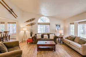 TV, fireplace, DVD player, offices - Serene Montgomery Estates Ski & Beach Haven | Large Deck | Nearby Hiking (South Lake Tahoe)