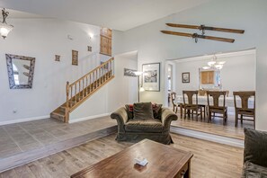 Interior - Serene Montgomery Estates Ski & Beach Haven | Large Deck | Nearby Hiking (South Lake Tahoe)