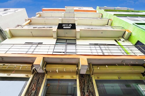 Hotel O Bhagwanpur Chowk