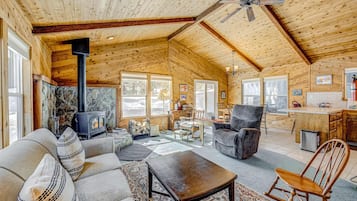 TV, fireplace, offices