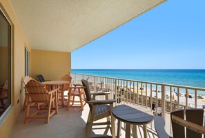 Outdoor dining - Beachfront 2BR at Treasure Island | Gulf Views | Large Balcony | Sleeps 6 (Panama City Beach)
