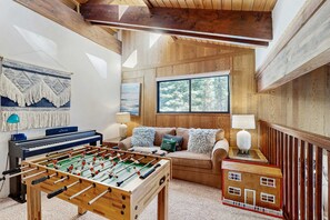 Spielezimmer