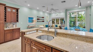 Interior - **THE ELEGANT EGRET @ OLD TOWN** Home & Pool Near Duval + LAST KEY SERVICES... (Key West)