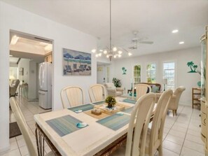 Dining - Spend your season in paradise (Port Charlotte)