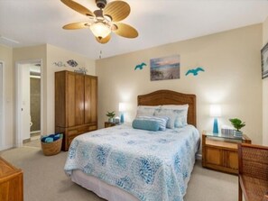 3 habitaciones, tabla de planchar con plancha, internet y ropa de cama 