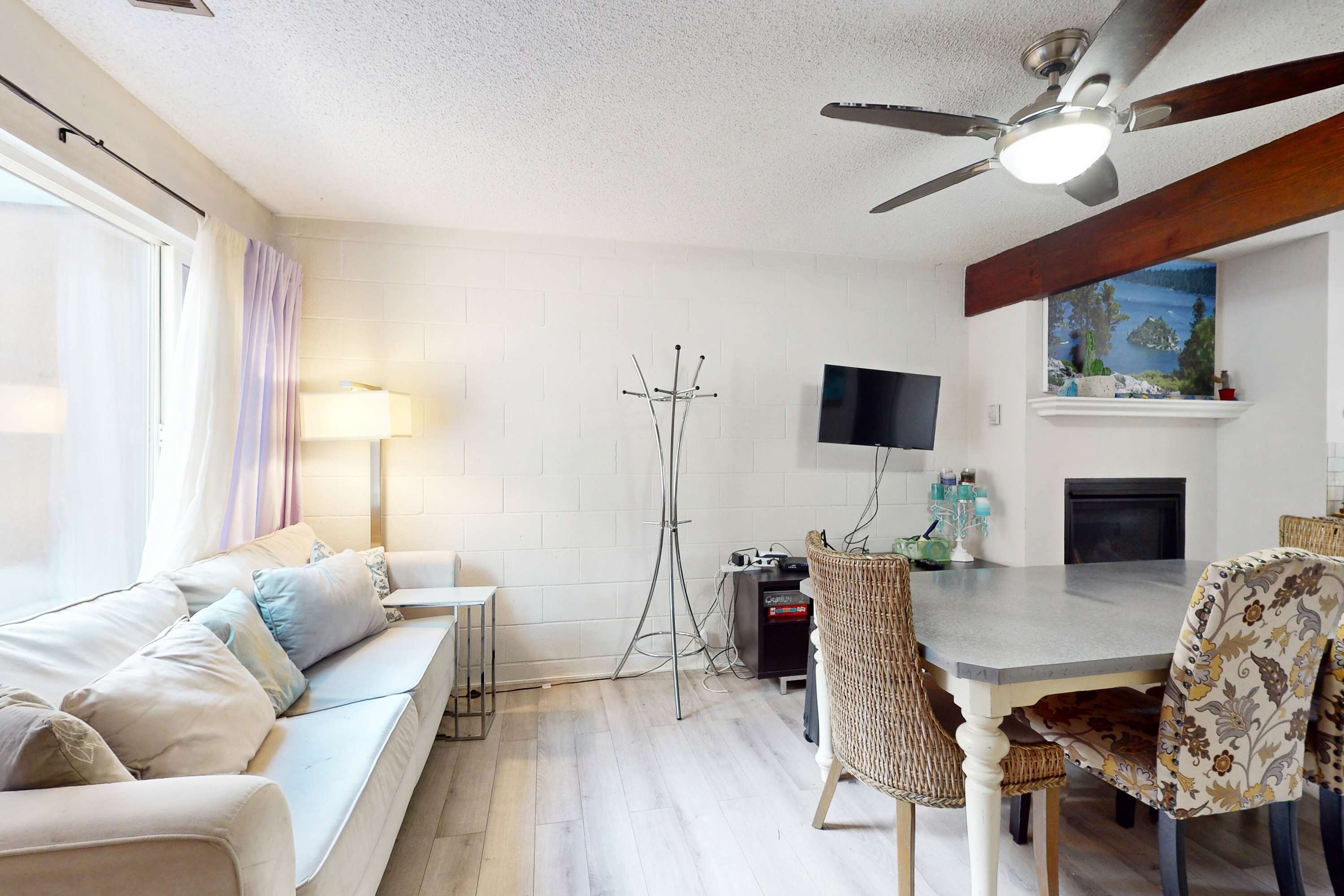 TV, fireplace, DVD player, offices