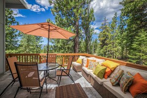 Outdoor dining - Serene Mountain Home with Private Hot Tub, Lake Views, One Block from Ski Resort (South Lake Tahoe)