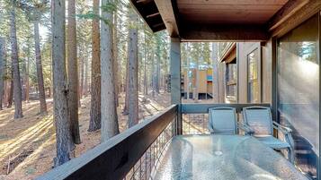 Baignoire à remous extérieure