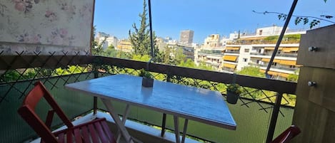 House | 1 bedroom, soundproofing