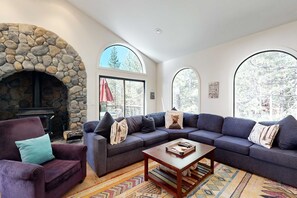 TV, fireplace, offices - Expansive, Remodeled Home at Tahoe Donner - Swim, Ski & Ride (Truckee)