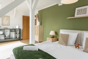 Iron/ironing board, WiFi, bed sheets - Apartment "Cozy City Loft" with Wi-Fi (Dessau-Roßlau)