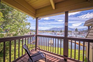 Terrace/patio - Two-story lakefront condo with access to dock, hot tub, pool & tennis (South Lake Tahoe)