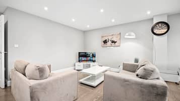 Apartment | Living area