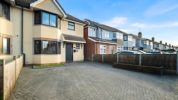 Apartment | Exterior