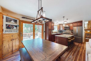 Interior - Luxurious Tahoe gem with furnished deck overlooking stream (Incline Village)