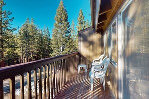 Property grounds - Townhome with pool, sauna, tennis, private hot tub, & foosball, sleeps 8 (Zephyr Cove)