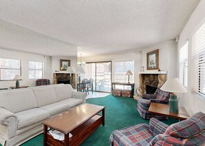 TV, fireplace, offices - Midtown Condo with Deck & Clubhouse with Pool - 2-Minute Drive to Skiing (South Lake Tahoe)