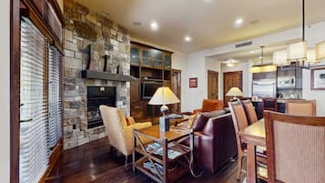TV, fireplace, DVD player, stereo