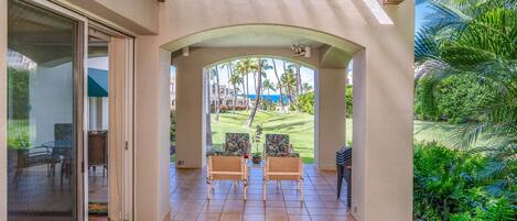 Condo, Plusieurs lits, patio, vue sur le jardin (The Palms at Wailea 101) | Terrasse/patio