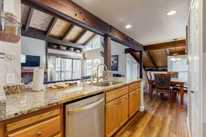 Fridge, microwave, oven, stovetop - Feel at home in Tahoe with private beach access, sauna, & lakefront pool (South Lake Tahoe)