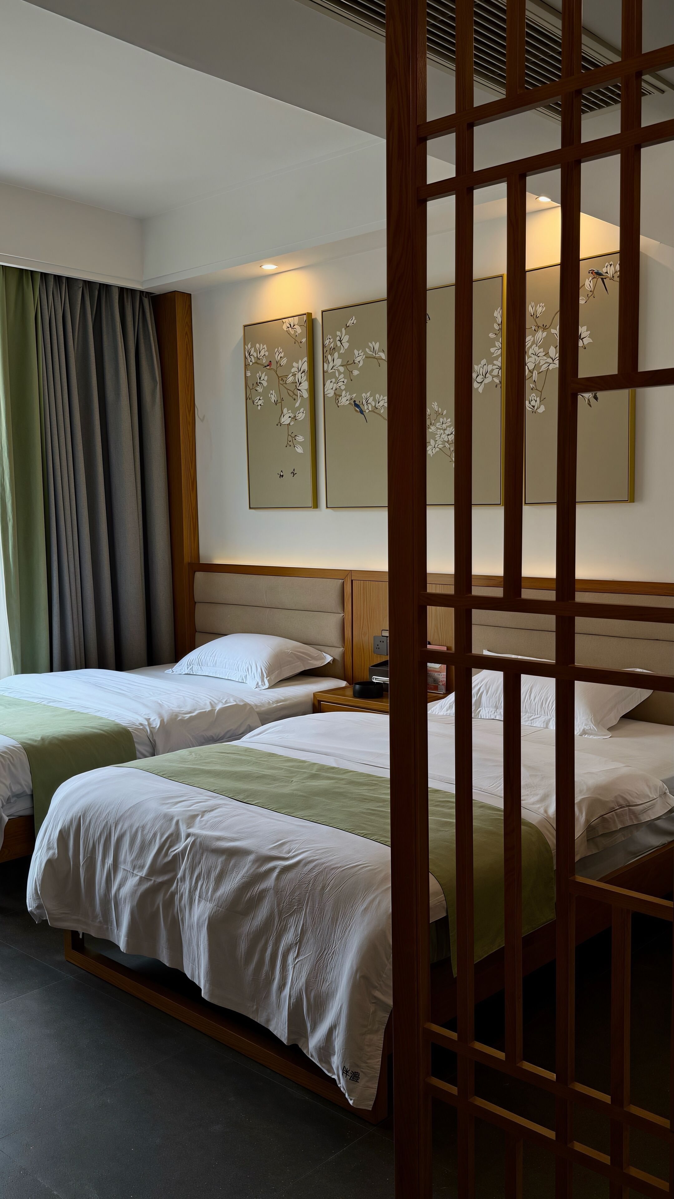 Individually decorated, free WiFi, bed sheets
