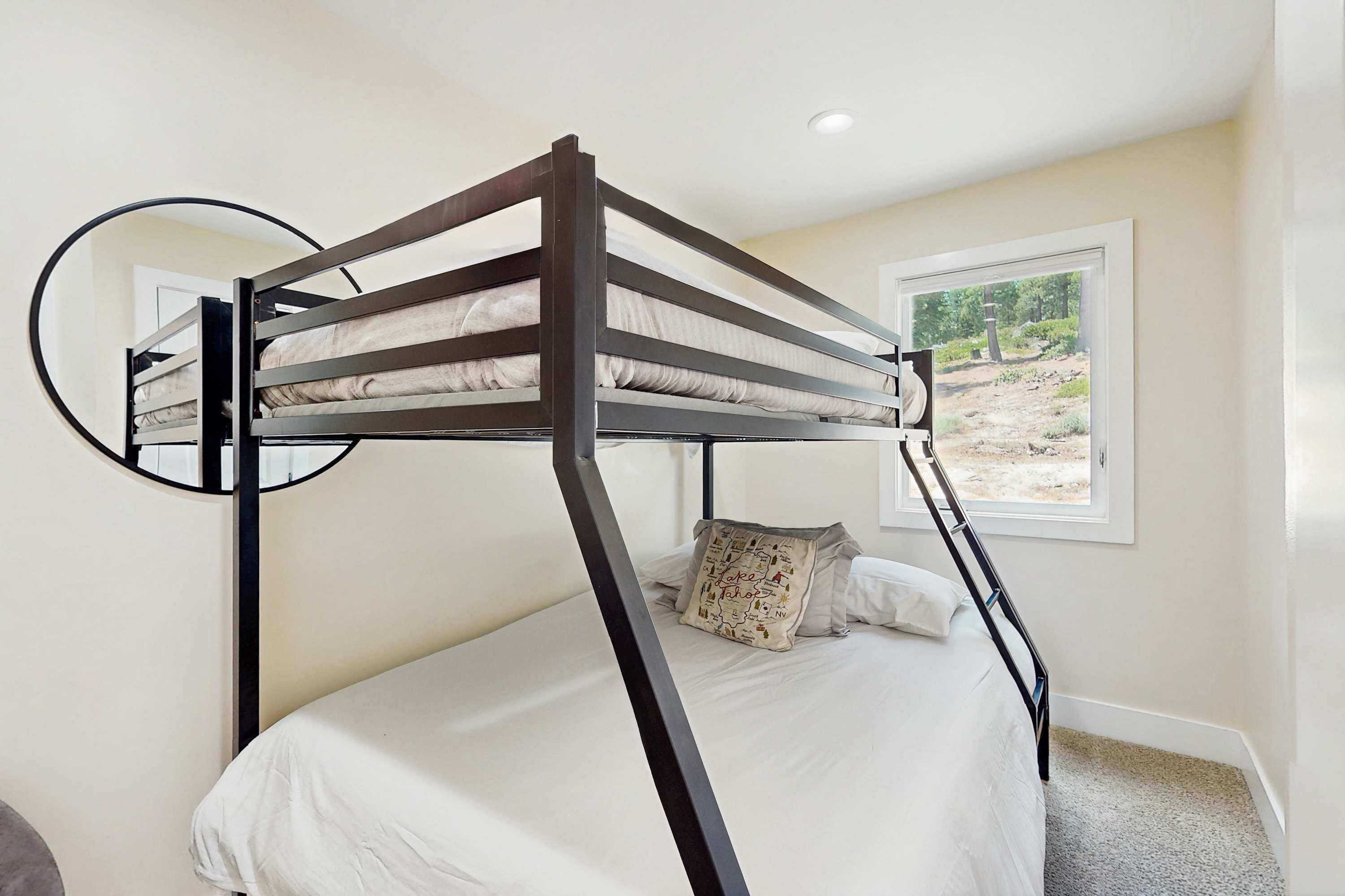 Dog-friendly Mountain Condo With Washer&dryer - 熱那亞