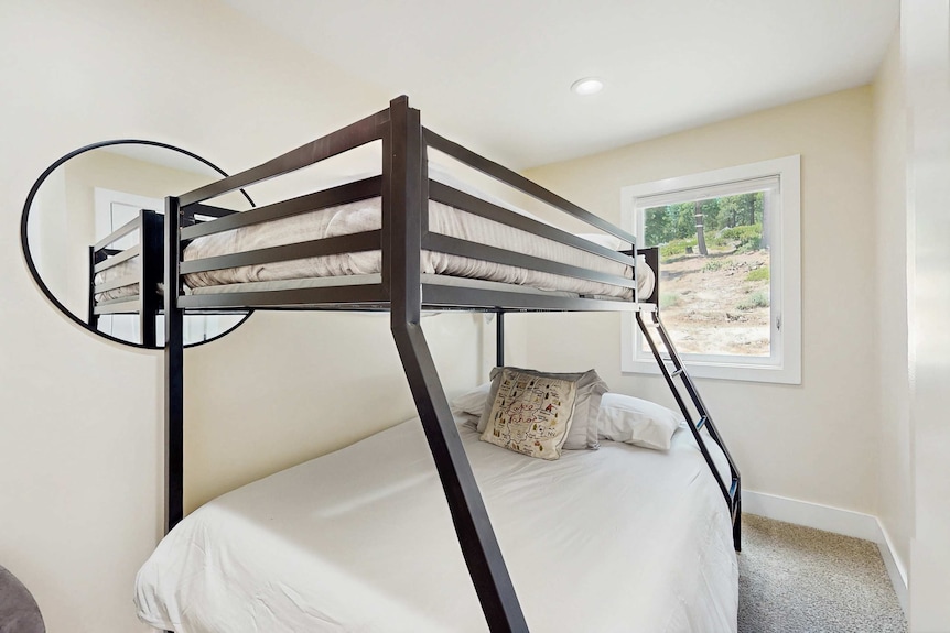 Dog-friendly Mountain Condo With Washer&dryer - 熱那亞