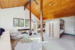 4 slaapkamers, reisbedje, internet, beddengoed