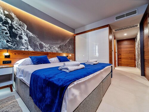 Stay With Pool in Promajna