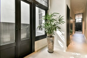 Interior - Iconic Luxurious Canal House in Famous Amsterdam Canal District | Boutique Stay! (Amsterdam)