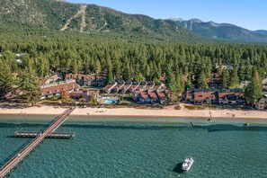 Beach - Beautiful Condo with private beach access, shared pools & hot tubs (South Lake Tahoe)