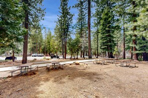 Outdoor dining - Inviting condo with balconies, fireplace, outdoor pool, sauna, & fitness center (Kings Beach)