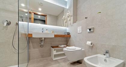 Stay With Rooftop Spa & Gym