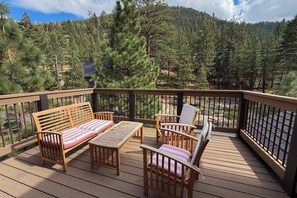 Property grounds - Large Mountain Home with Deck Views of Ski Resort, Near Hiking, Dog-Friendly (South Lake Tahoe)