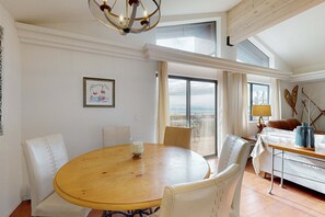 Dining - 4Story Lakeview Retreat with Pool Table, Decks & Designer Vibes in Incline Village (Incline Village)