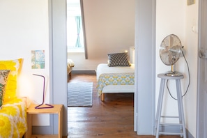 2 bedrooms, WiFi, bed sheets - Sea, Countryside in the City Center – Rooms 1+2 (Douarnenez)