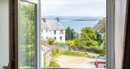 Sea, Countryside in the City Center – Rooms 1+2
