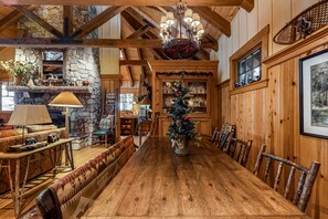 Dining - Beautiful lakefront home with dock, stone fireplace, W&D, and nearby activities (Tahoe City)