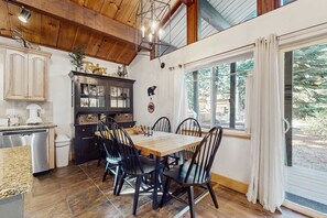 Dining - South Lake Tahoe Retreat: Skiing & Lakeside Fun! (South Lake Tahoe)