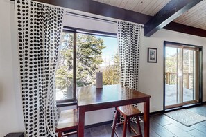 Interior - Walk to Ski Lift - Modern Top-Floor Mountain-View Getaway Near Scenic Trails (Alpine Meadows)