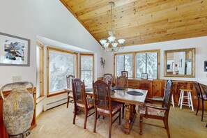 Dining - Rustic home with wood stove, deck, open floor plan, & nearby activities (Carnelian Bay)