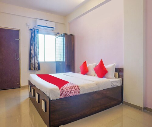 Hotel O Narayangaon Pune