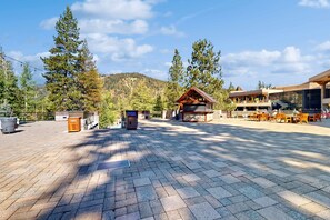 Outdoor dining - Ski-in/ski-out Olympic Valley retreat with two adjacent units, pools, & hot tubs (Olympic Valley)