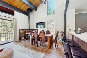 Dining - Modern Townhome with Lake views, Fireplace, Pool, Spa (Kings Beach)